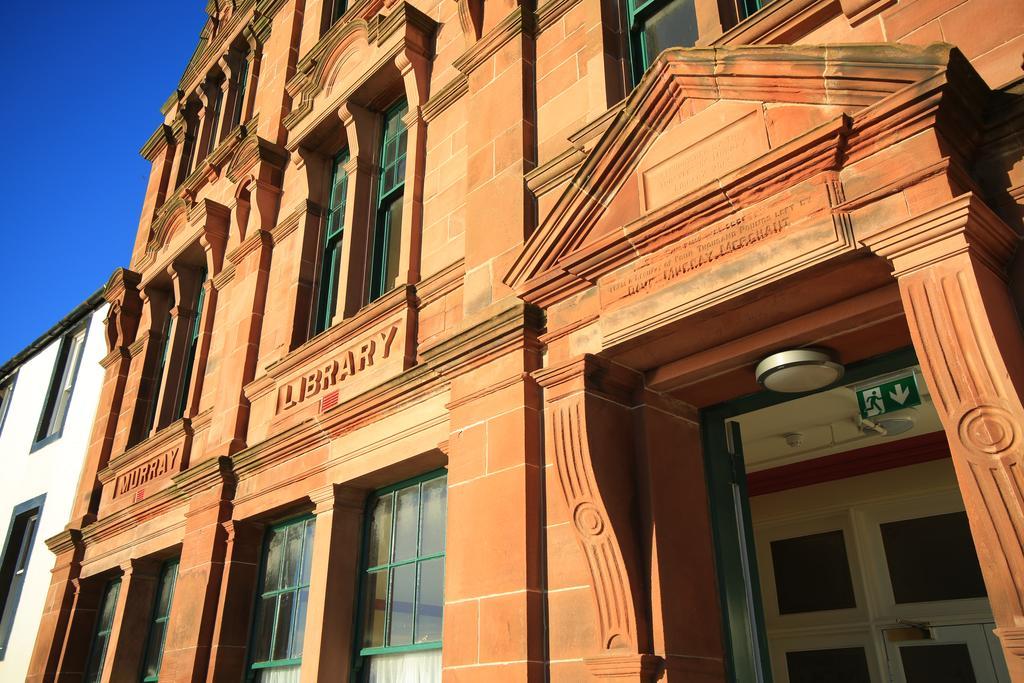 Murray Library アンストラザー エクステリア 写真